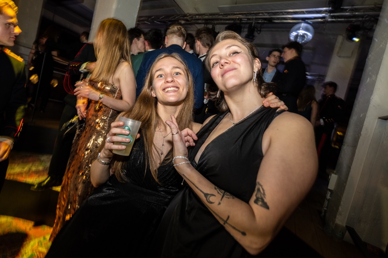 Ball Poly_Ceuppens D-381 Large.jpeg